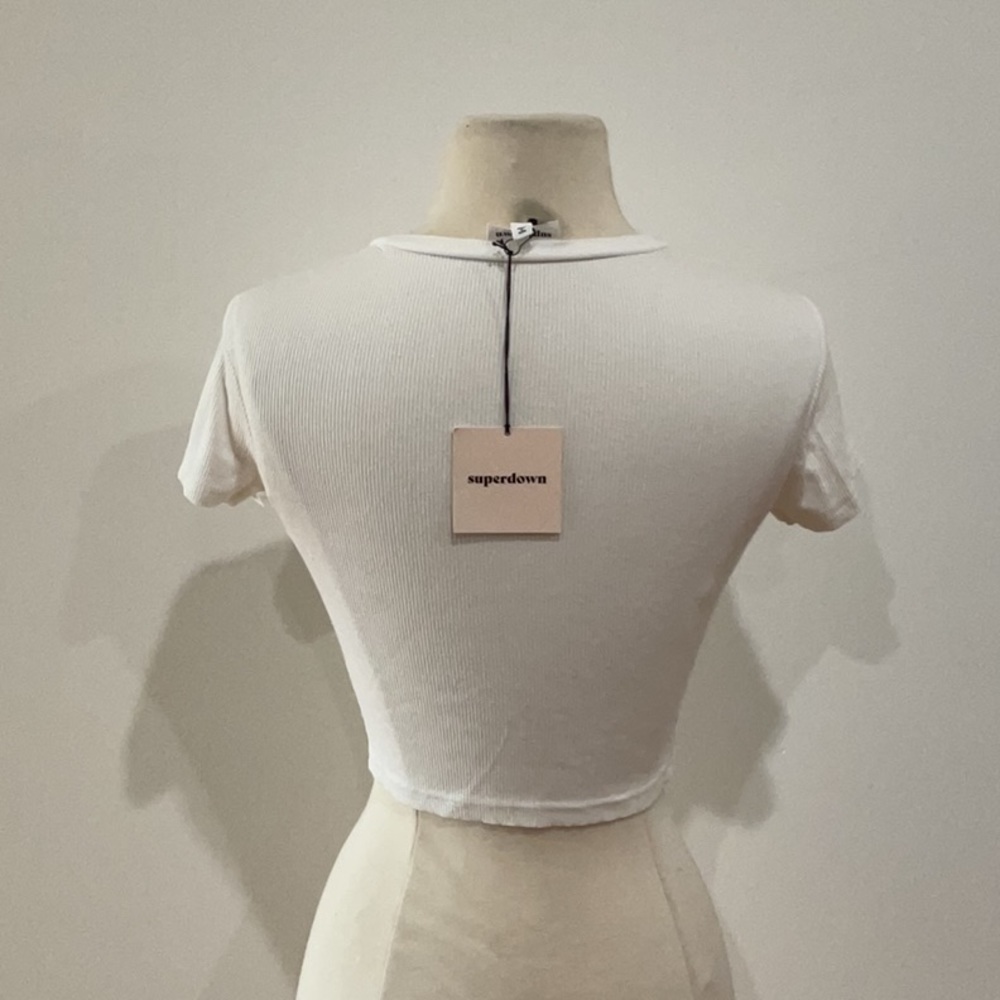 Superdown Kristi Baby Tee in White, Size: S - Picture 7 of 7